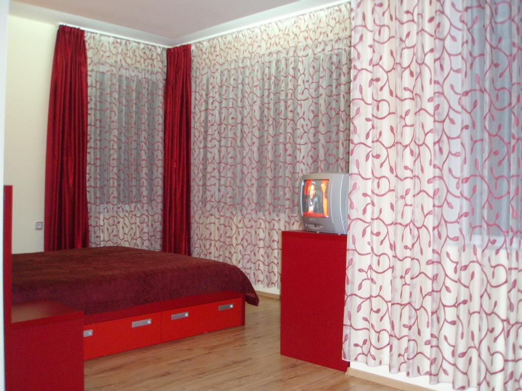 Mania Guest House Kalofer Zimmer foto
