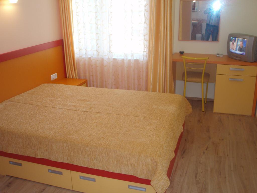 Mania Guest House Kalofer Zimmer foto